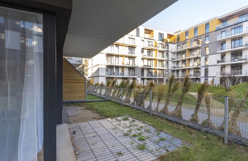 Alquiler de un luminoso apartamento amueblado de 2 habitaciones, 39 m², Stare Miasto, Cracovia, Polonia